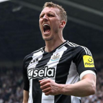 Ден Берн хоспитализиран заради проблеми со дишењето