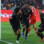 Аугсбург го шокира Баерн среде Минхен