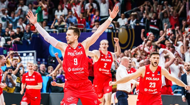 Борба за финале на ЕП во кошарка: Полска против Франција, Германија со Шпанија