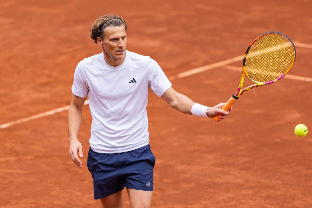 forlan-tenis