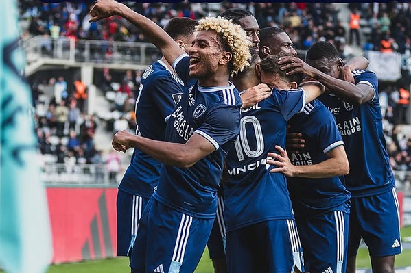 Screenshot_2025-02-13_at_12-25-58_Paris_FC_@parisfc_•_Instagram_photos_and_videos
