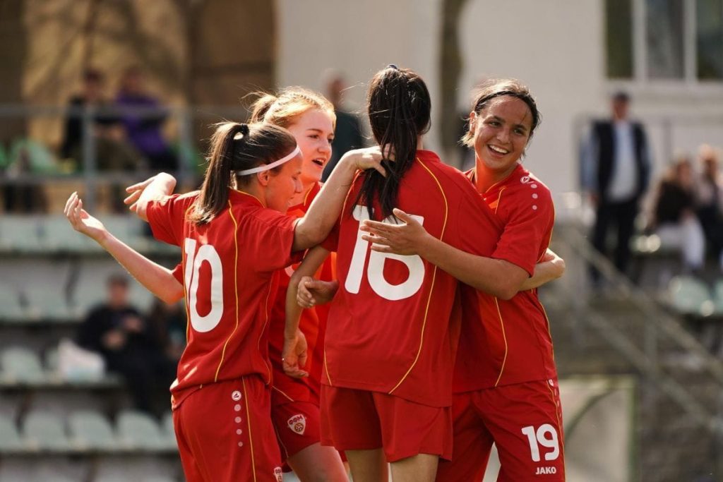 u-19-