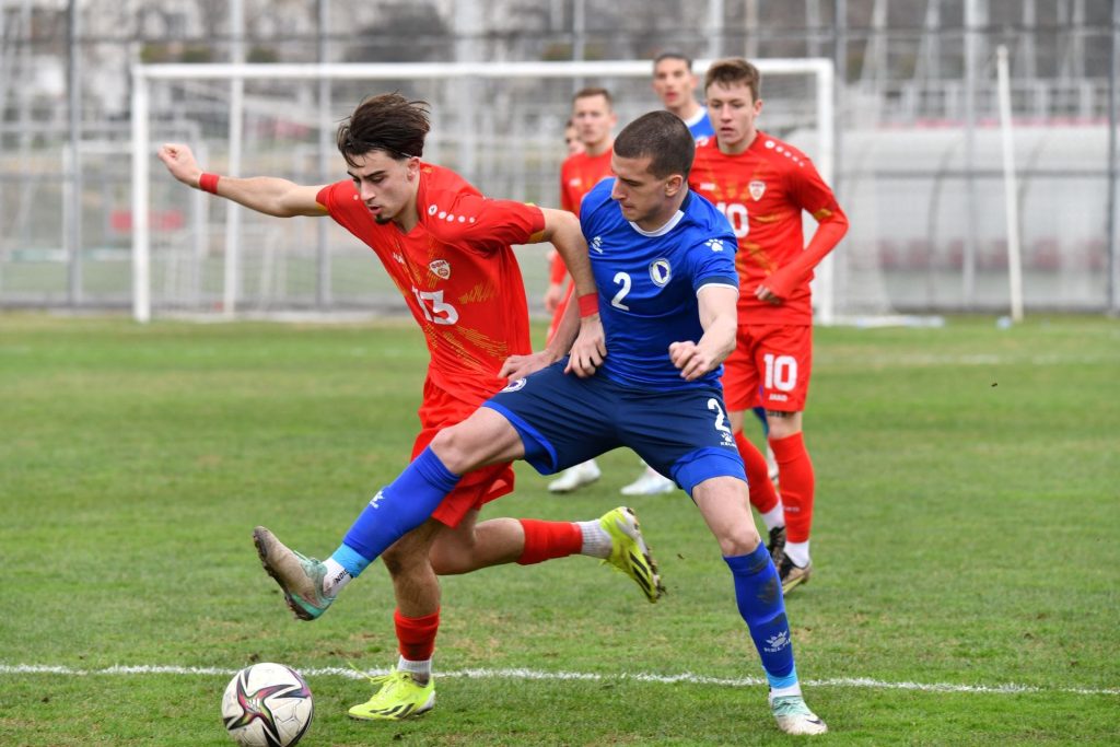 u-19-mkd-bih-4