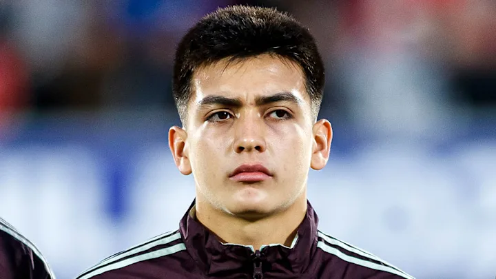Mexican talent, Gilberto Mora, front view