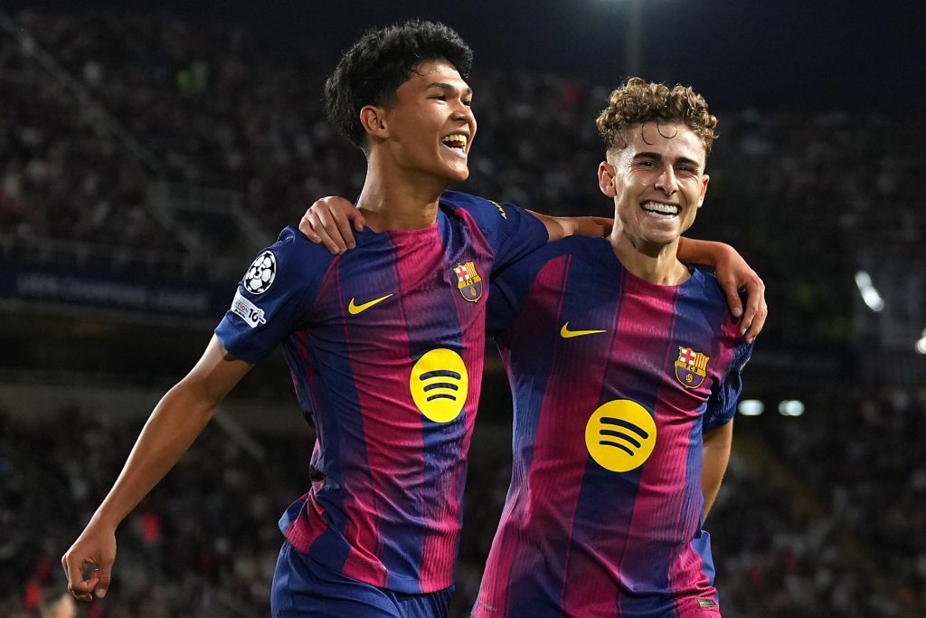 Dro Fernandez and Fermin Lopez celebrating a goal for Barcelona in the Champions League win of 6:1 against Olympiacos