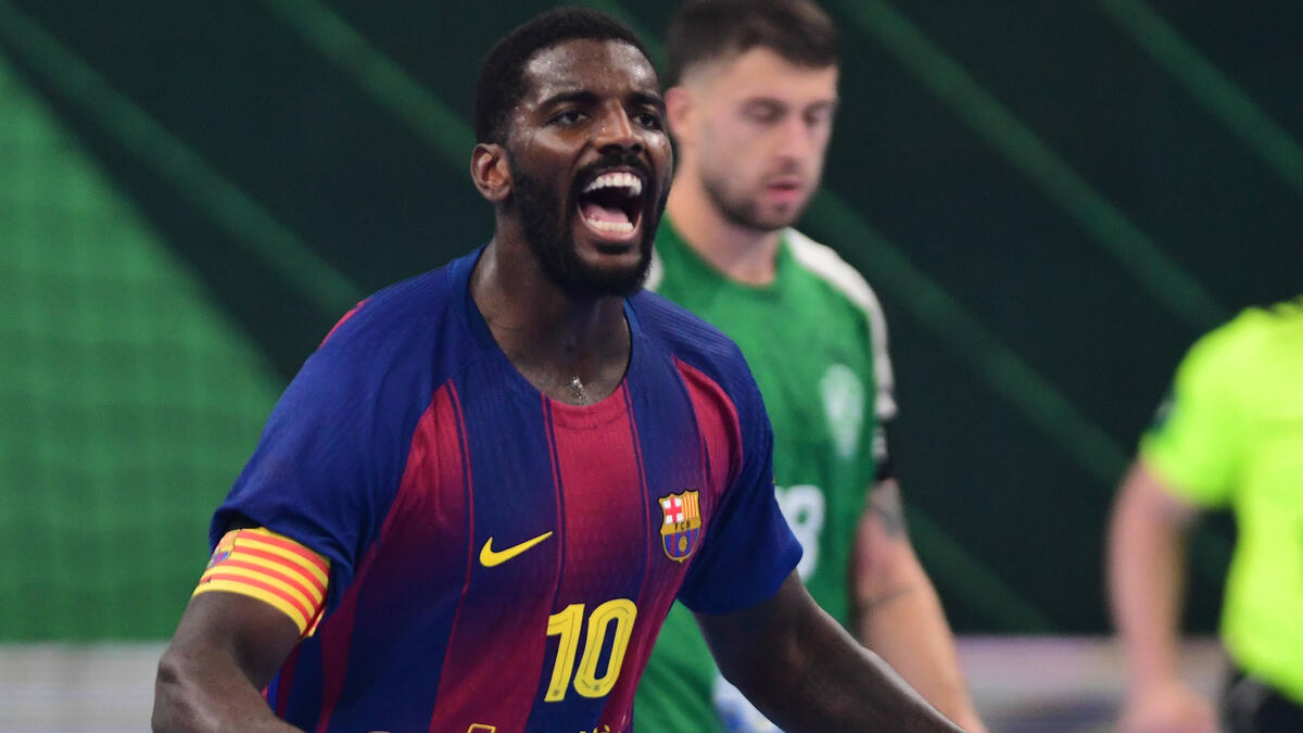 Дика Мем се согласил на трансфер во Фуксе Берлин