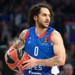 Голем проблем за Ефес, Ларкин два месеци надвор од терените