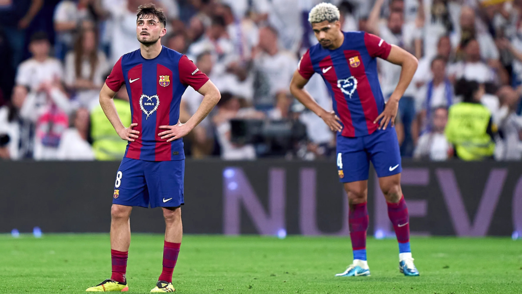 Frontview of Pedri and Araujo