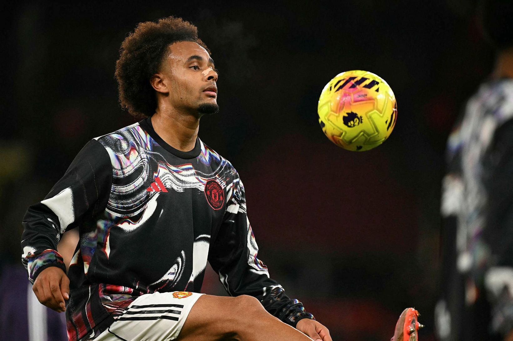 Рома и Јунајтед преговараат за Зиркзе