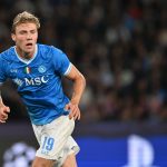 Наполи се соочува со проблеми да го откупи Хојлунд