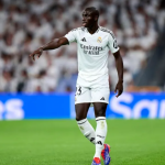 Милан го сака Ферланд Менди во јануарскиот преоден рок