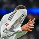 Мбапе има скршен прст на раката по дуелот со Селта