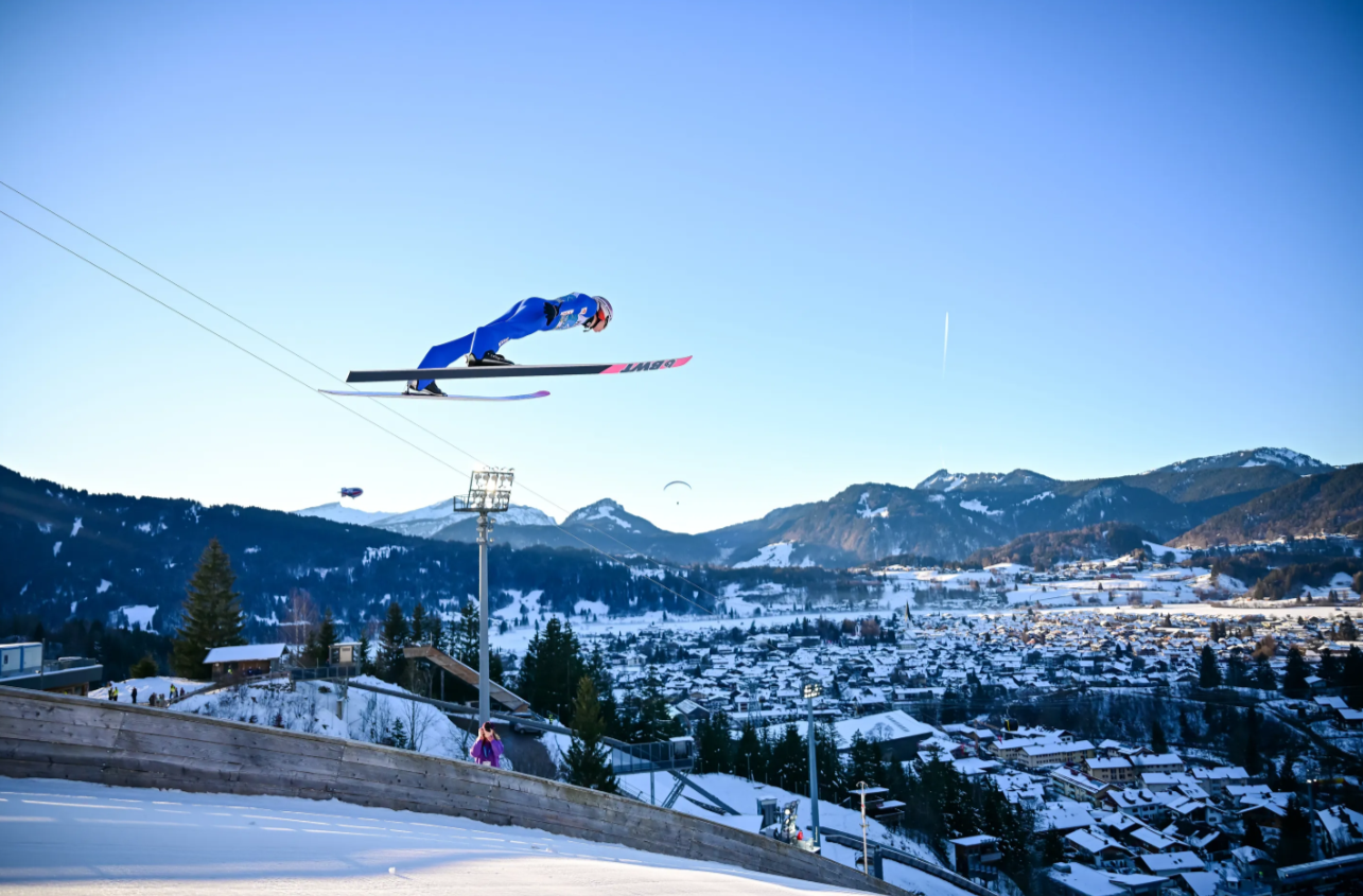 Почнува новогодишната турнеја „Четири скокалници“
