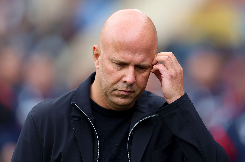 Слот пред отказ, одбројани деновите на Холанѓанецот на „Енфилд роуд“