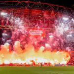 Ајакс го криза, фановите со огномет го прекинаа дуелот со Гронинген