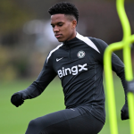 Мал удар за Челси: бразилскиот талент Естевaо надвор од терените