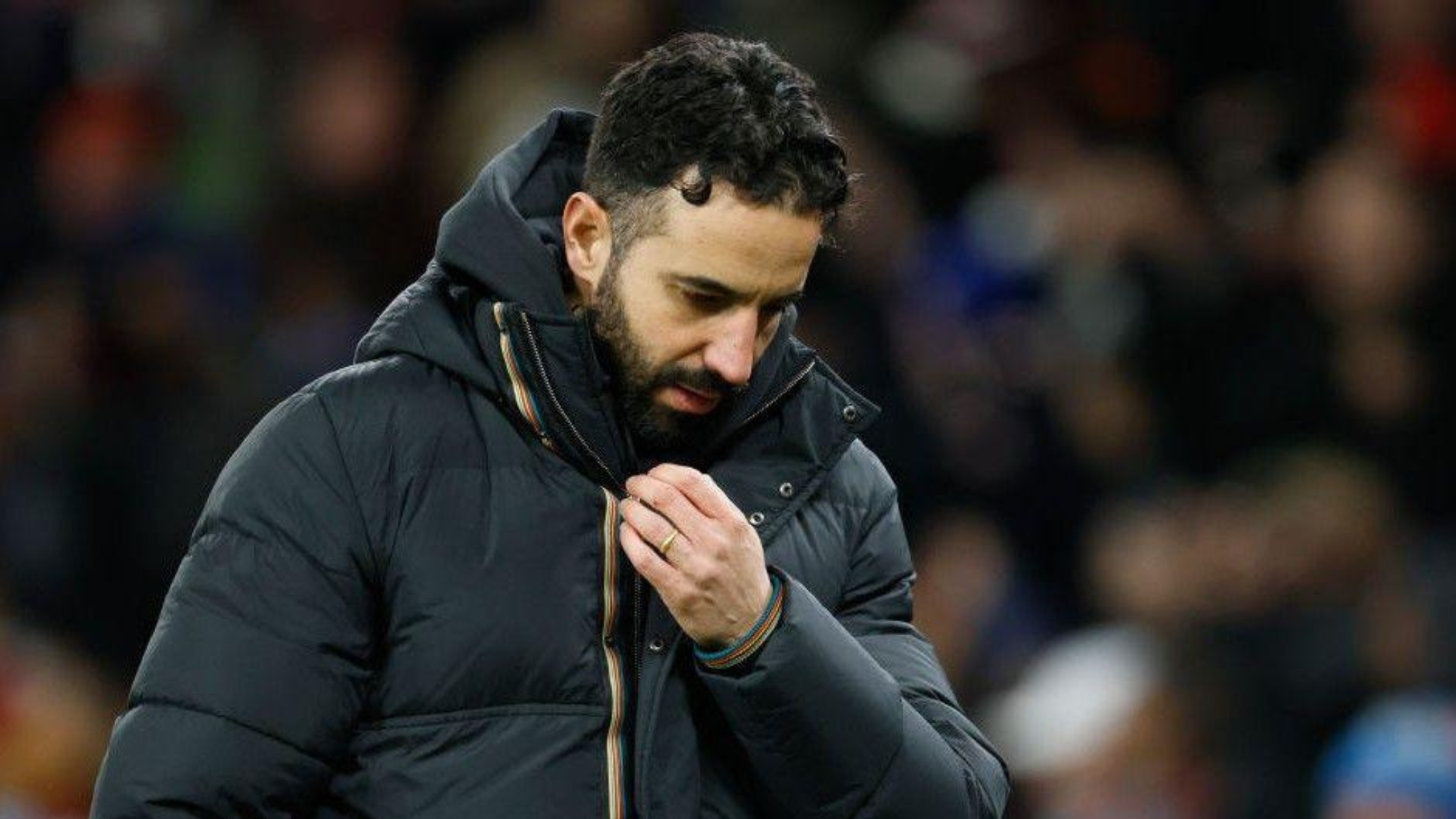 Ruben Amorim head down