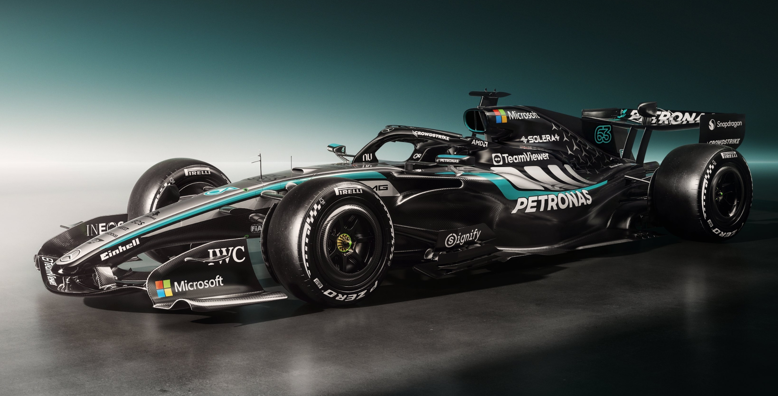 Мерцедес го претстави новиот болид на Формула 1