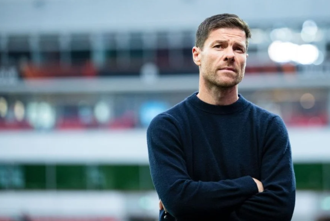 Два премиерлигаши веќе го контактирале Чаби Алонсо