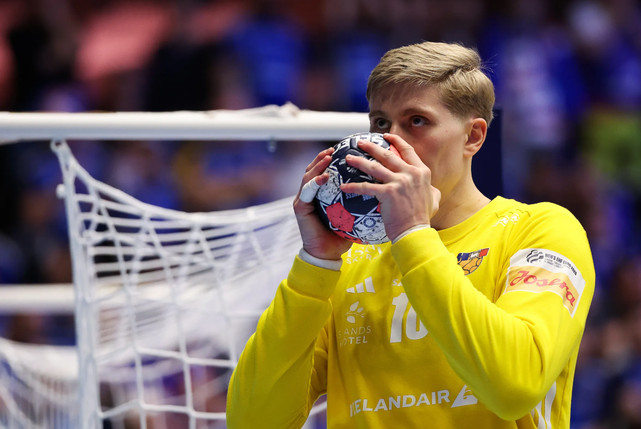 Исланд ја надигра Шведска и ја замрси групата во Малме