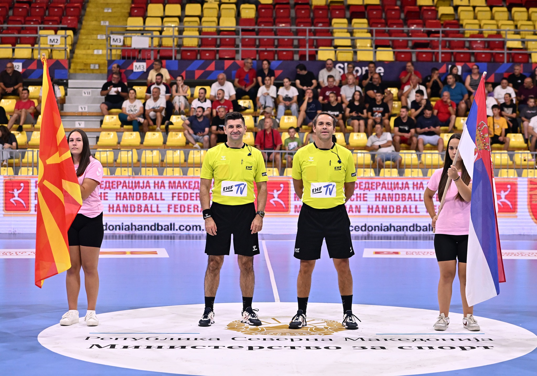 Митревски и Тодоровски ќе судат на дербито меѓу Шведска и Холандија