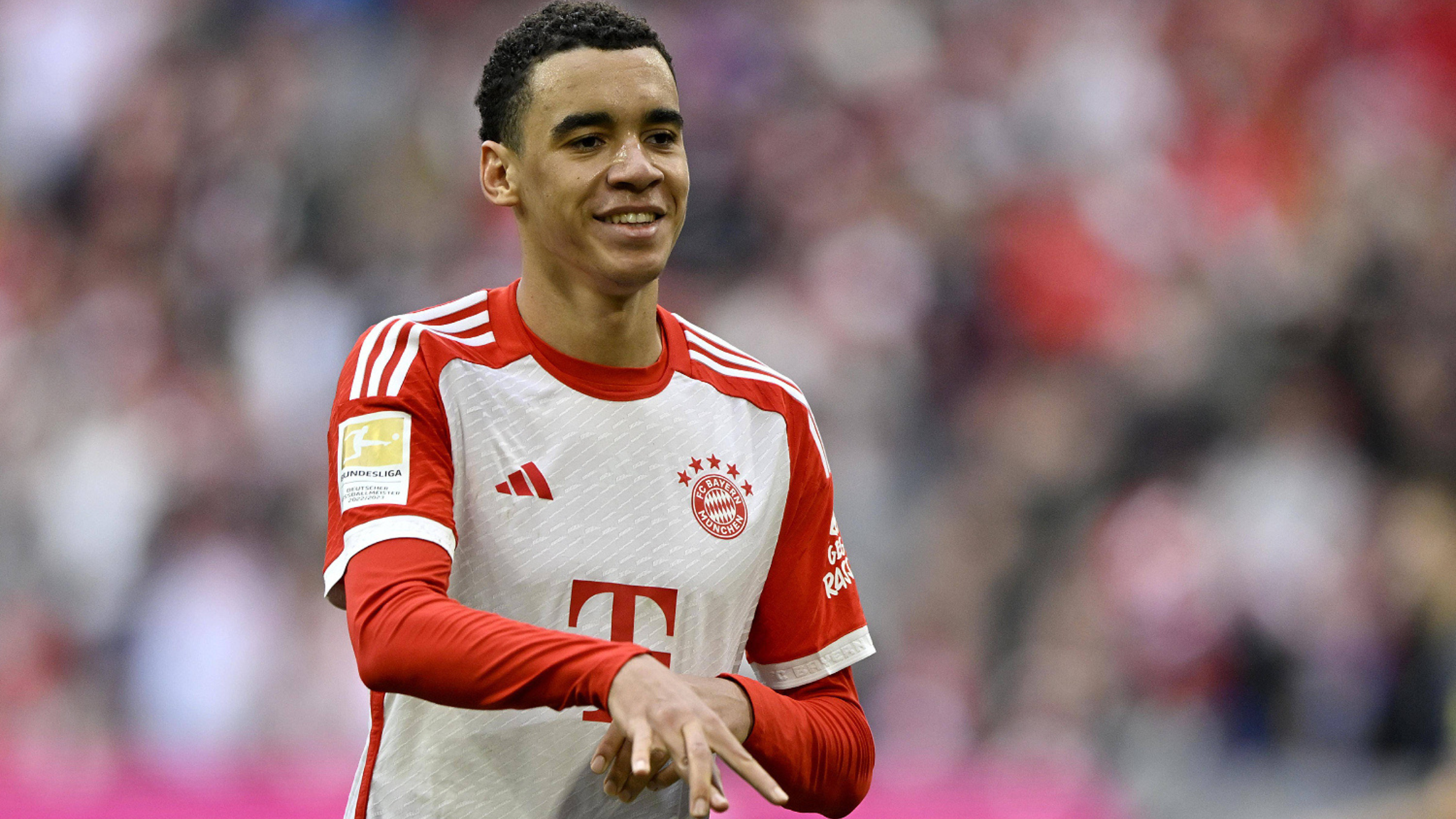 Frontview of Jamal Musiala as Bayern Munich player