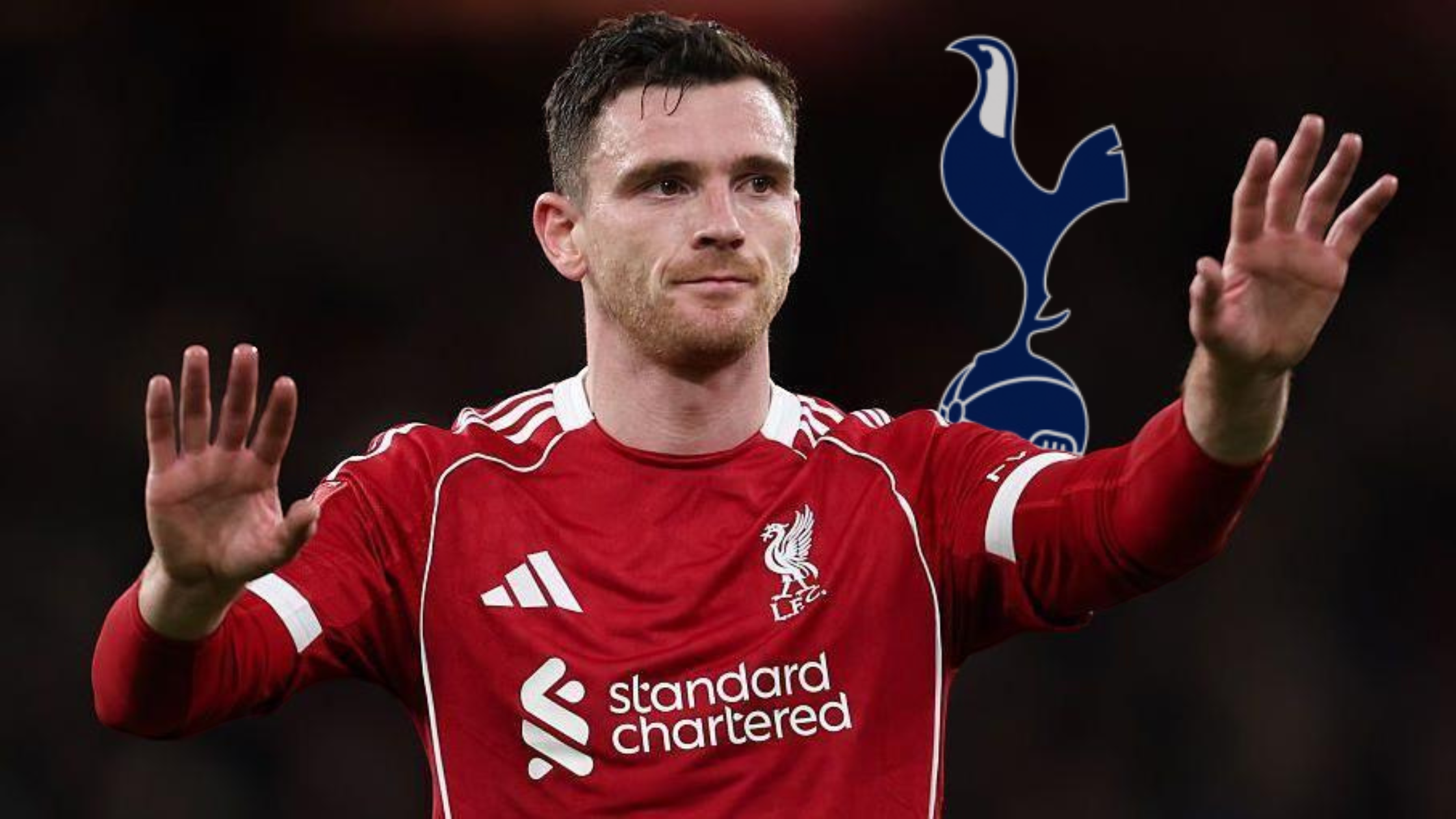 Енди Робертсон и логото на Тотенхем