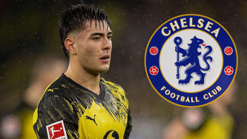 Арон Анселмино и логото на Челси