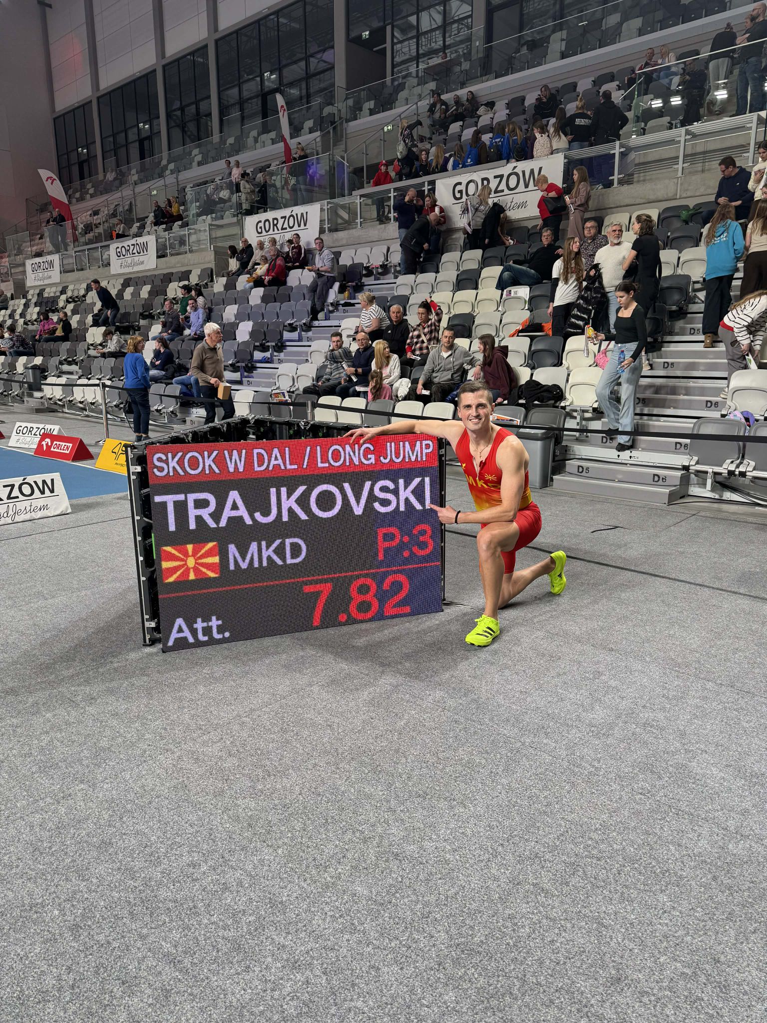 Андреас Трајковски со одличен настап на митингот во Полска