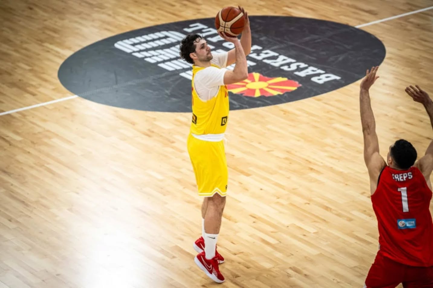 Ефремовски: Сега фокусот е на Азербејџан