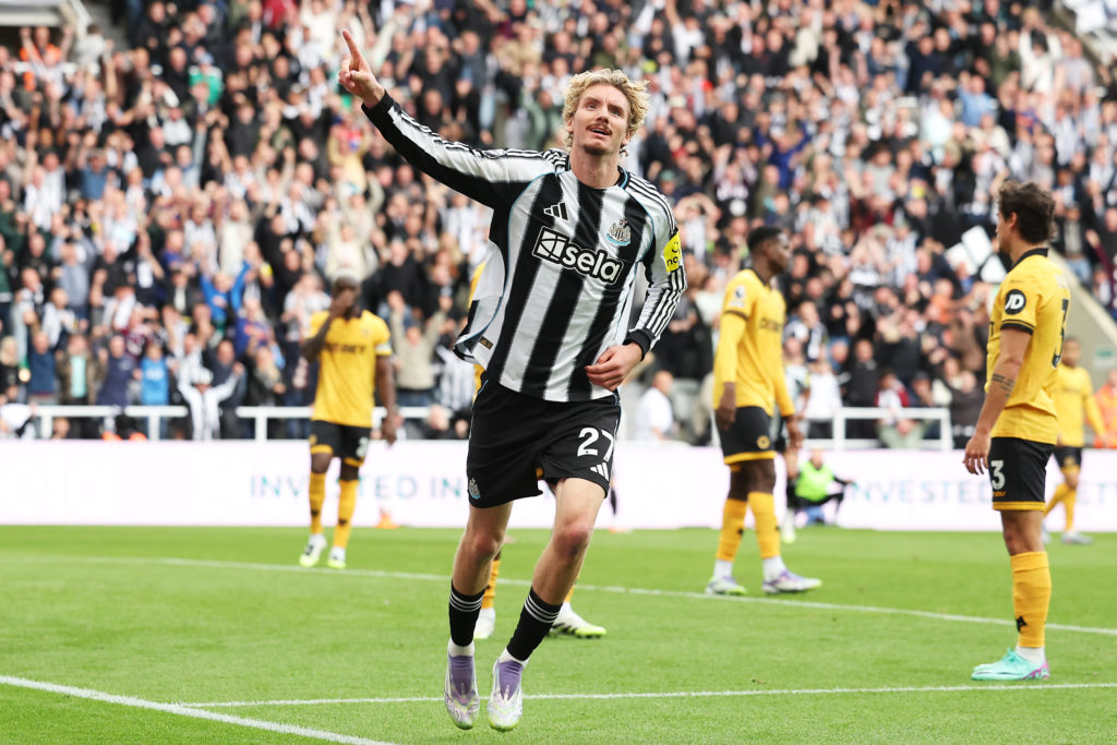 Волтемаде заминува, Штутгарт и Баерн го сакаат напаѓачот на Њукасл