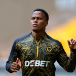 Палмеирас пред потпис со Џон Аријас