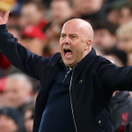 Слот бесен на судиите по поразот во дербито против Сити