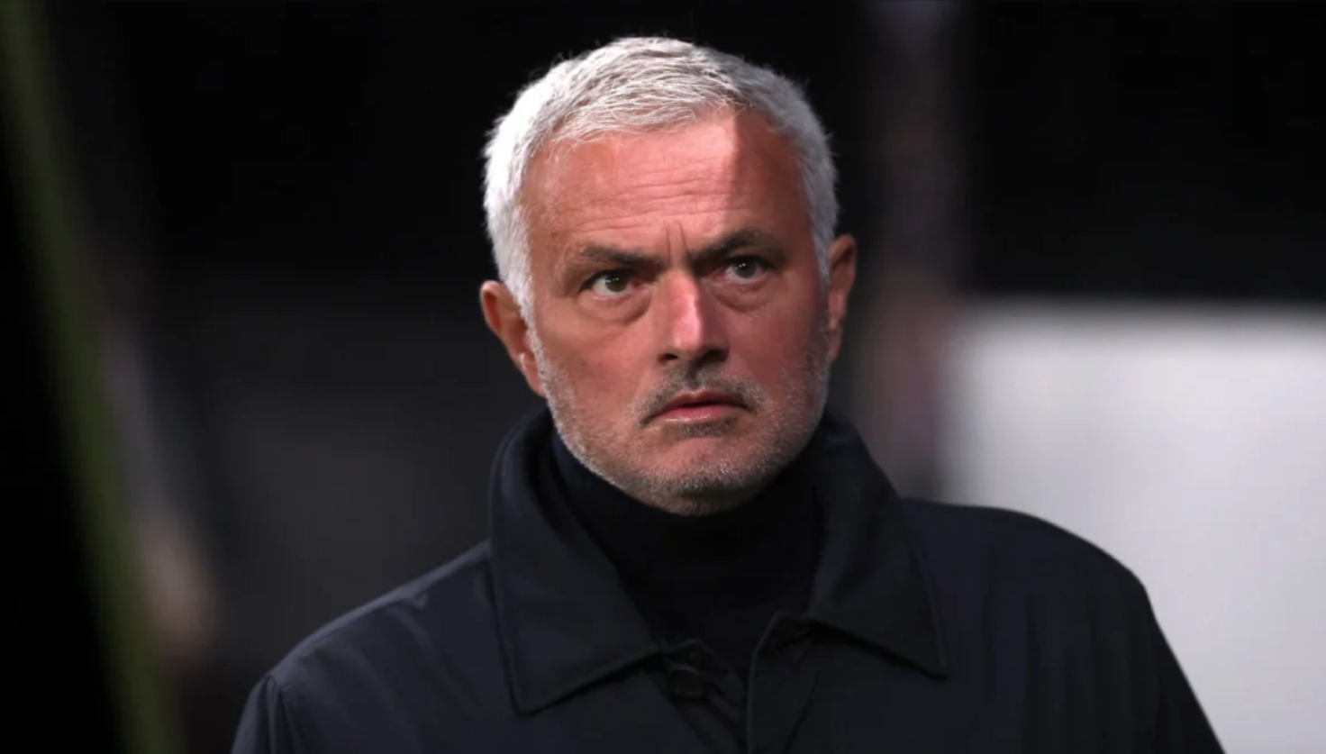 Шпанските весници најавуваат враќање на Мурињо во Мадрид