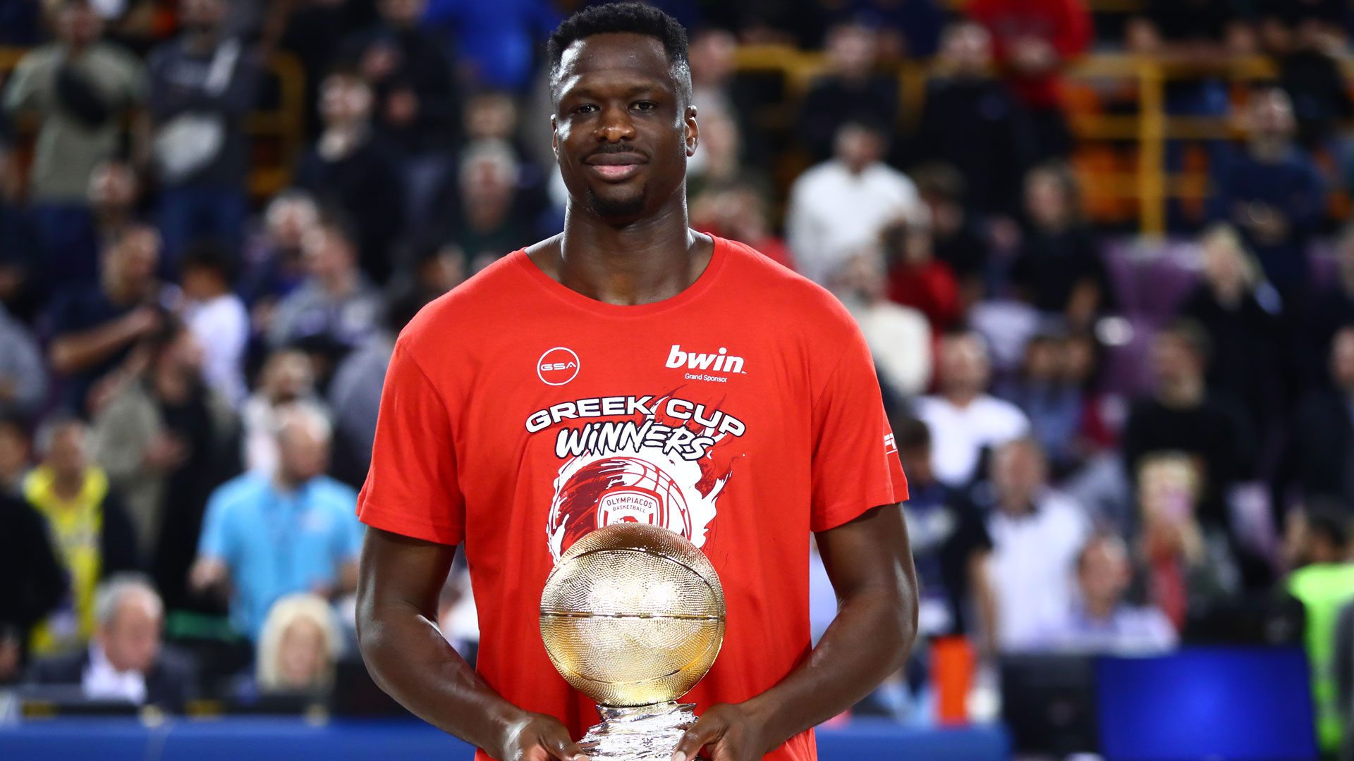 Олимпијакос го пријави Мустафа Фол