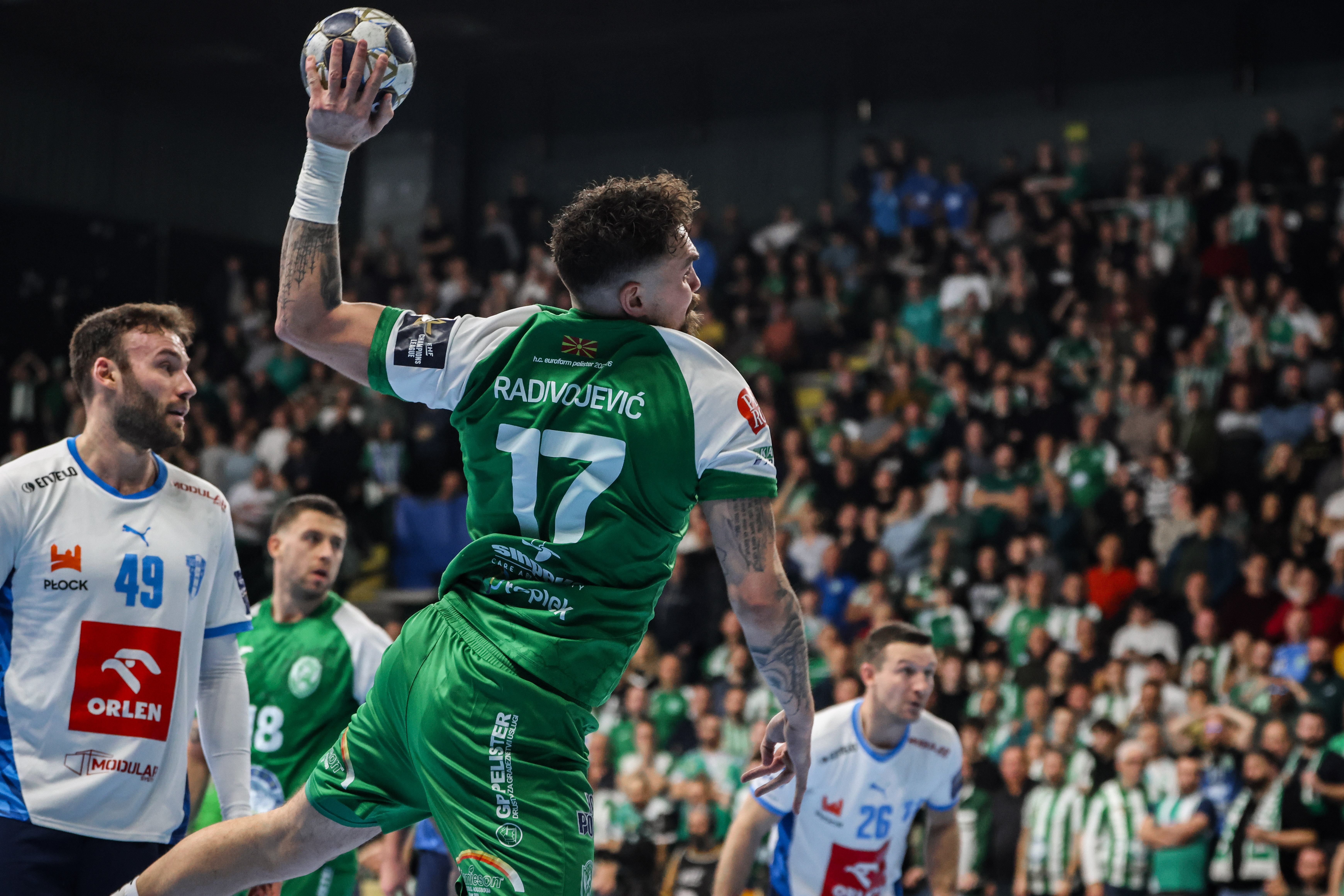 Полјаците подобри во фестивалот на грешки, Еурофарм Пелистер поразен од Висла