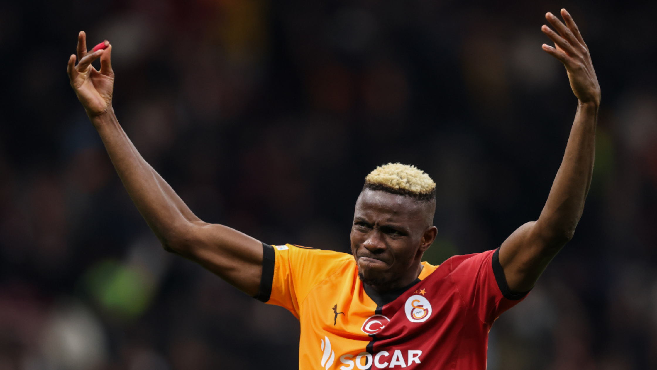 Играчот на Галатасарај, Виктор Осимен