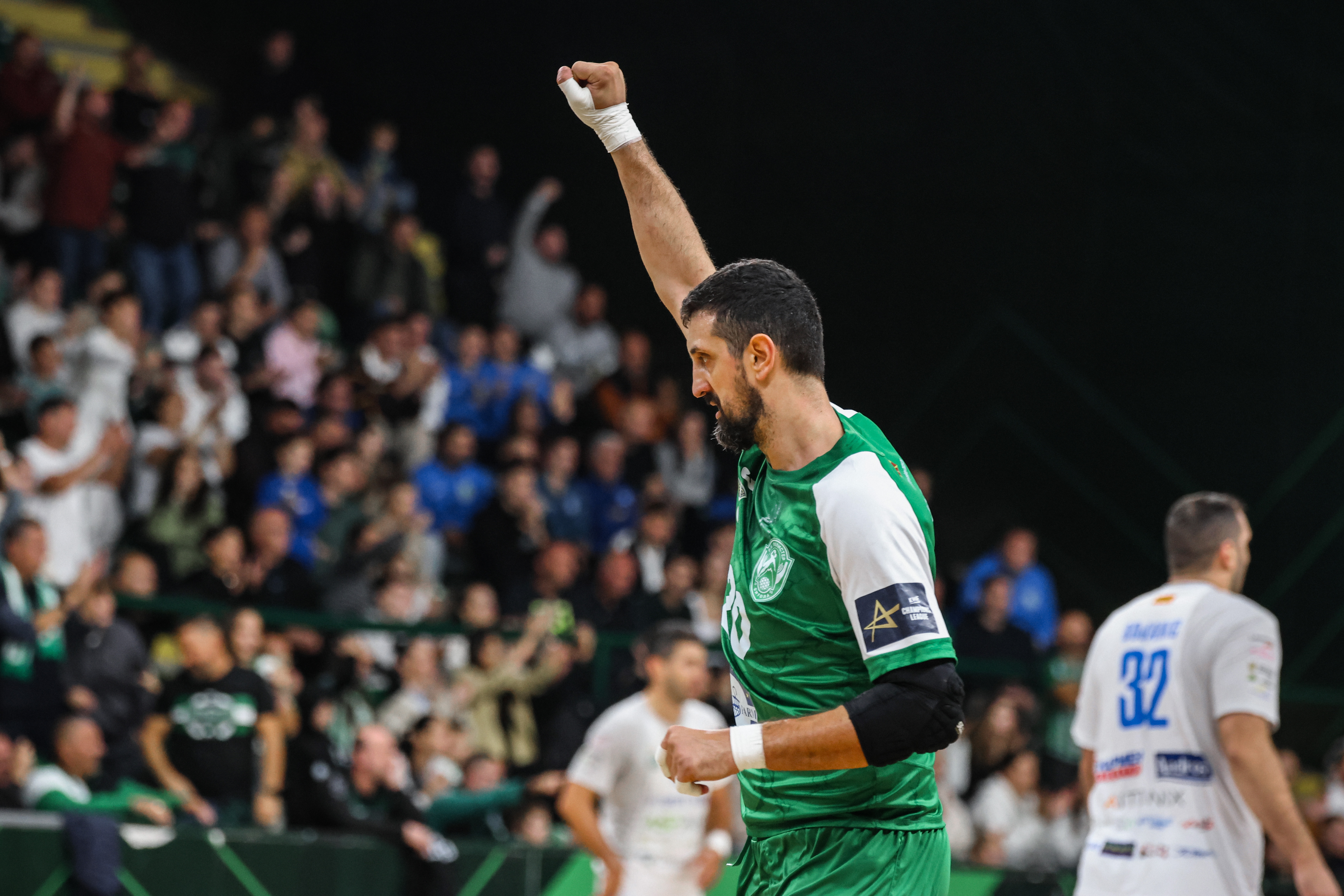 Еурофарм Пелистер и Вардар се избегнаа во полуфиналето на Купот