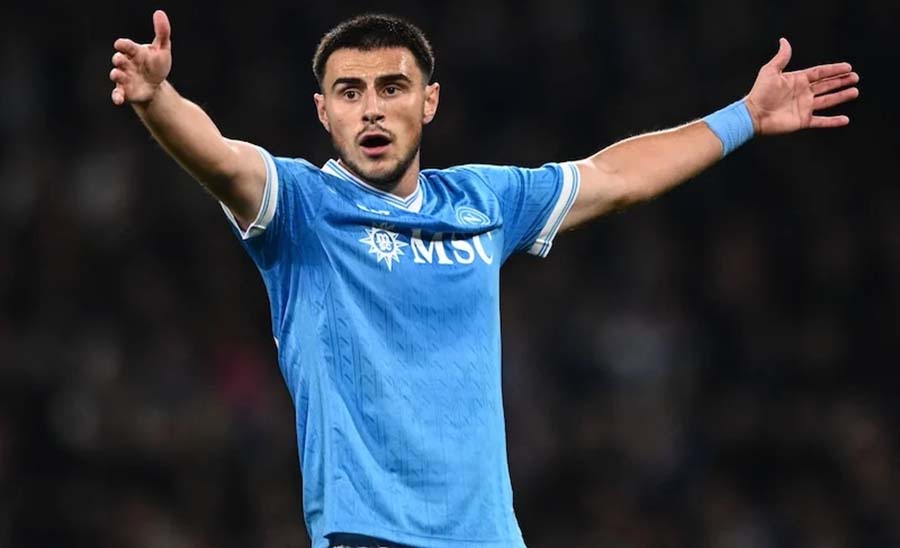 Три премиерлигаши го сакаат Елмас во своите редови