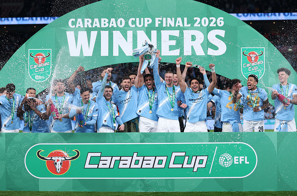 Сити го освои Лига Купот, Пеп го мина Фергусон