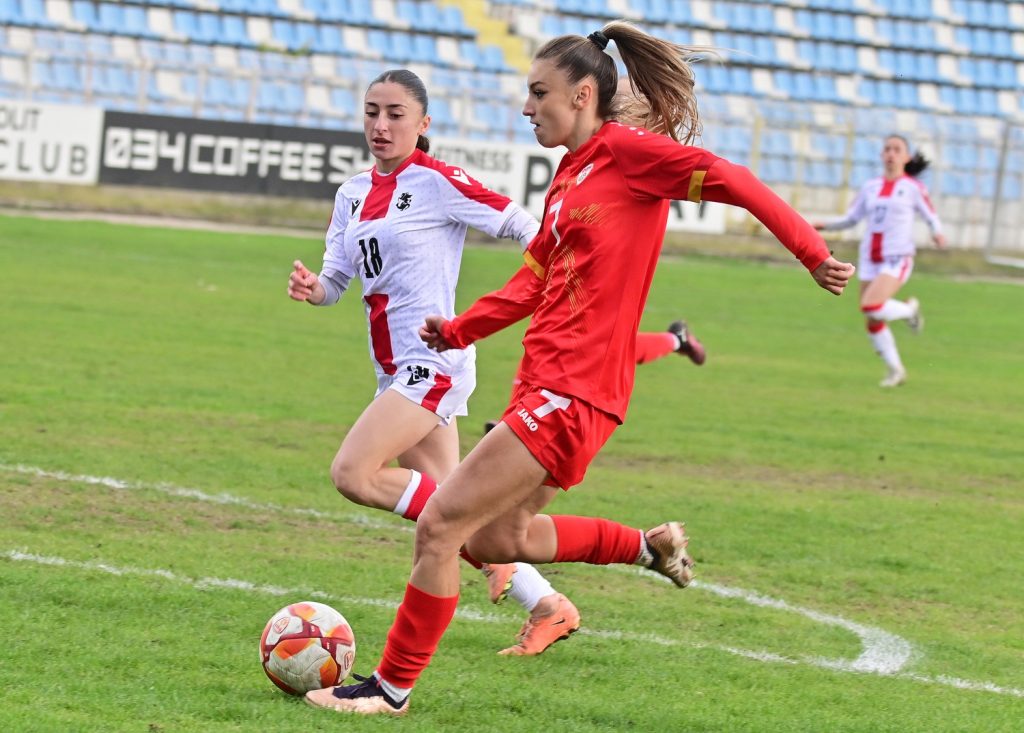 Мелани Грозданова пред потпис со Јувентус