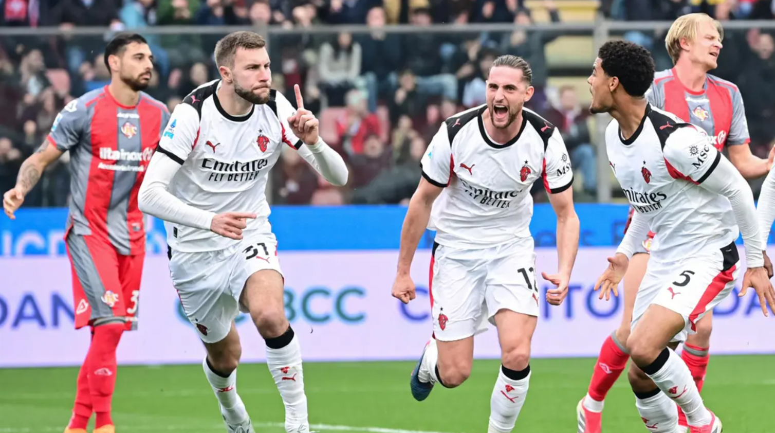 Милан во финишот го „скрши“ мотивираниот Кремонезе