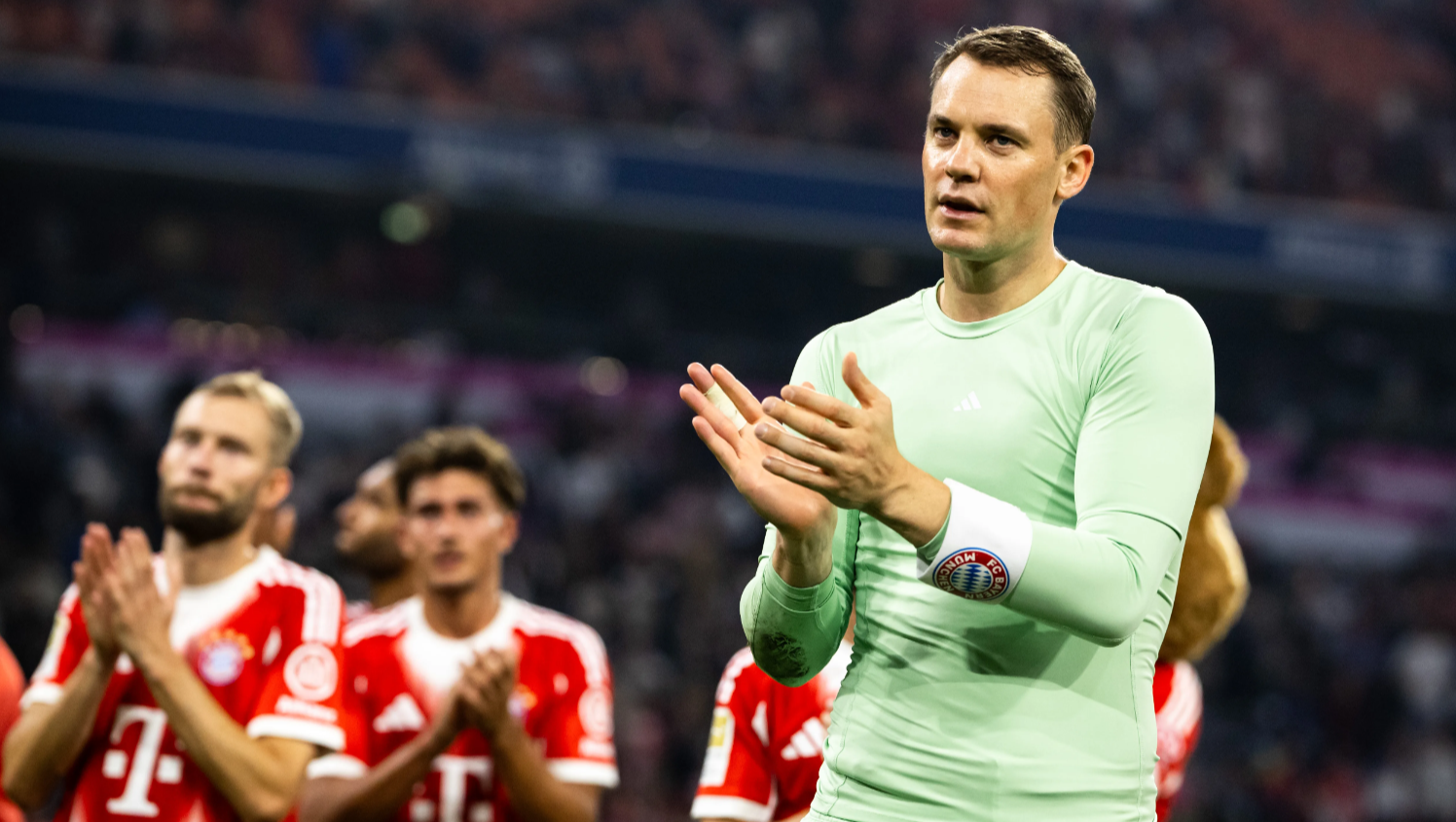 Нојер ќе го скокне првиот меч на Баерн со Аталанта