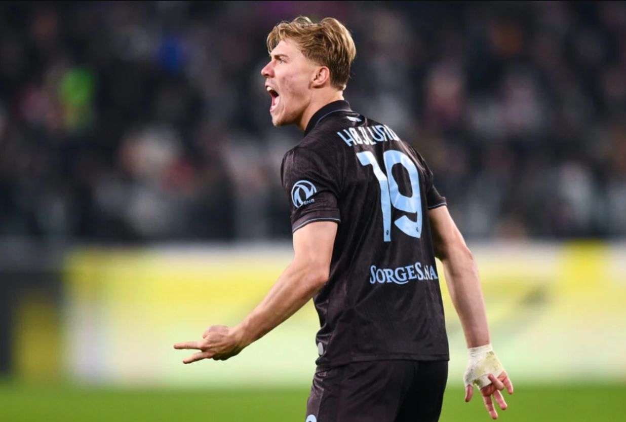 Наполи ќе плати 44 милиони за да го откупи Хојлунд