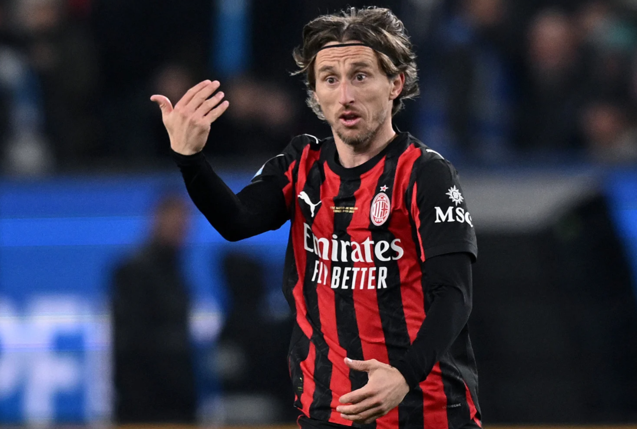 Милан и Модриќ преговараат за нов договор