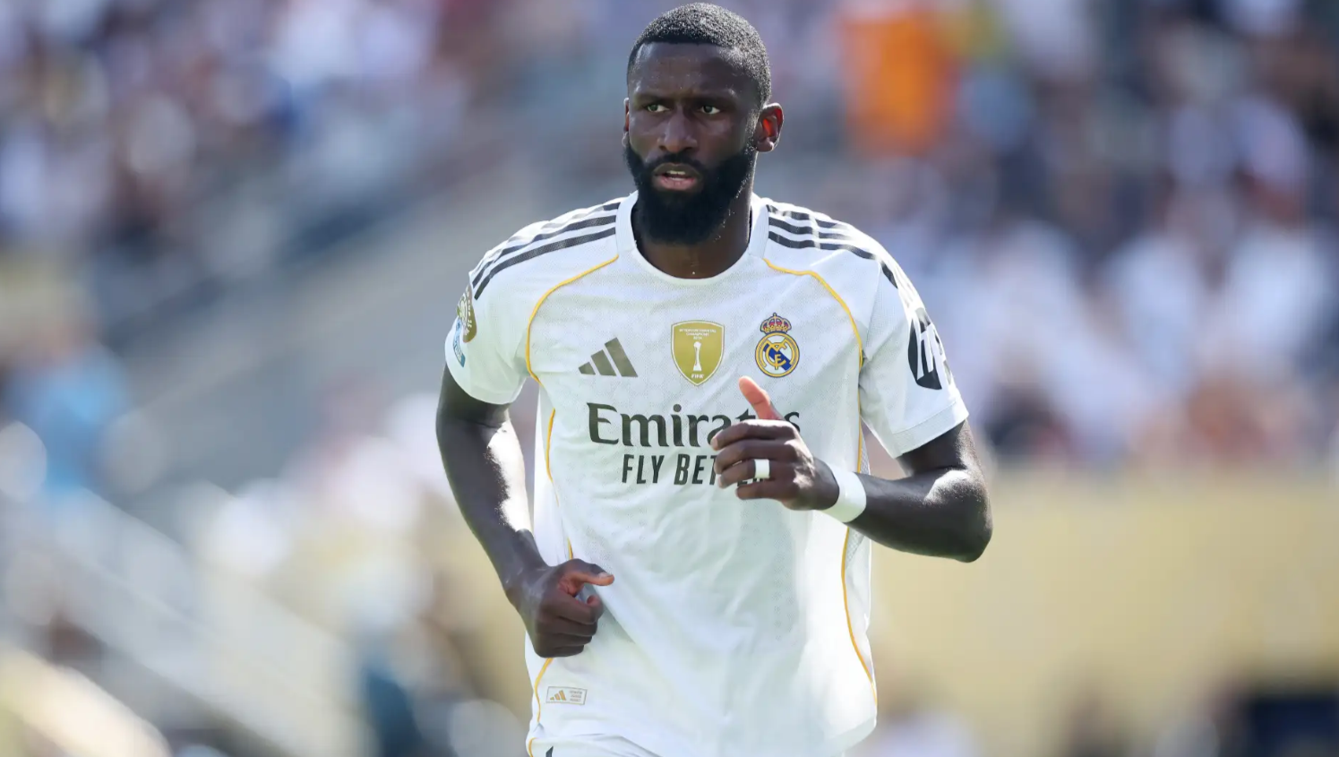 Јуве отпочна преговори со Антонио Рудигер