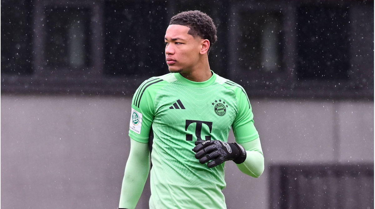 Тинејџер ќе го брани голот на Баерн против Аталанта