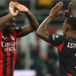 Милано во црвено-црно: Историски триумф над Интер за враќање на неизвесноста