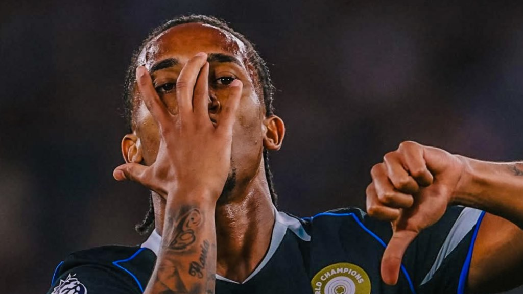 Играчот на Челси, Жоао Педро, со неговата препознатлива прослава