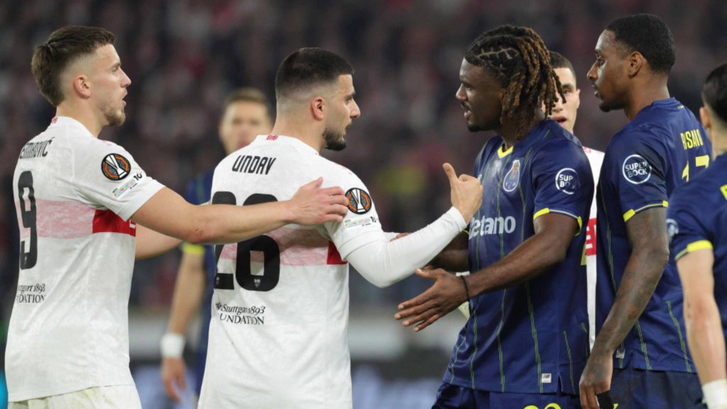 Дуел меѓу играчите на Штутгарт и Порто